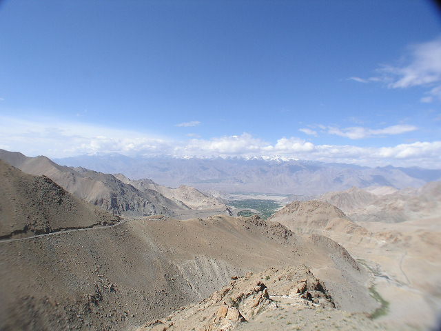 Going up the Khardung la