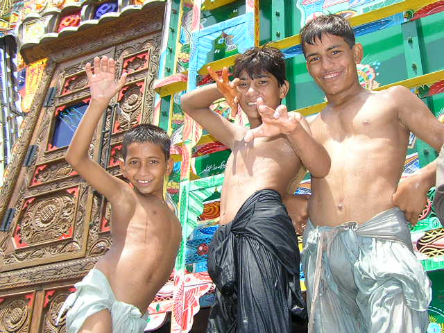 Peshwari Kids