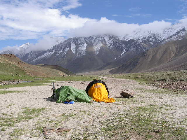 Chandra Tal Camping